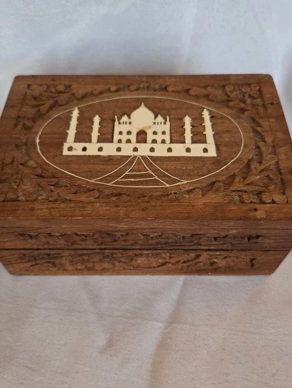 Vintage Hand Carved Wooden Taj Mahal Inlay Trinket Box India
